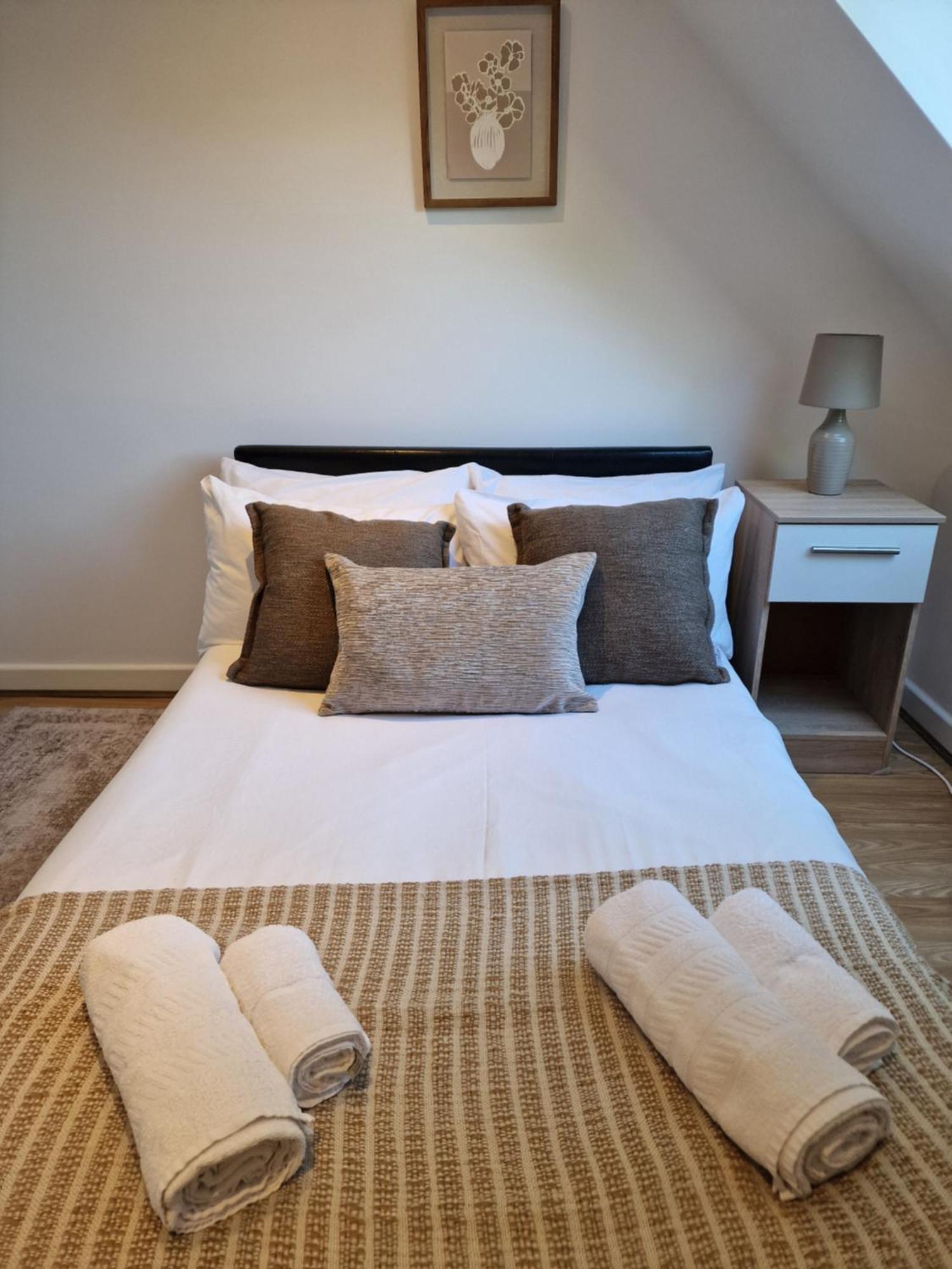 Large 4-Bed House For Up To 7 Guests W 2X Parking Villa Oxford Eksteriør billede